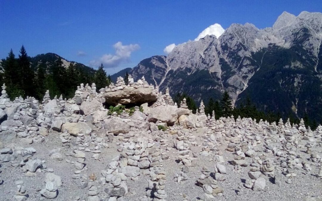 Fahrerische Highlights, traumhafte Berge und neue Freunde [14. Etappe: Rinkenberg (AT) – Trenta (SI)]