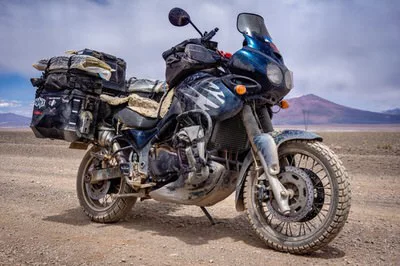 Triumph tiger 885i discount